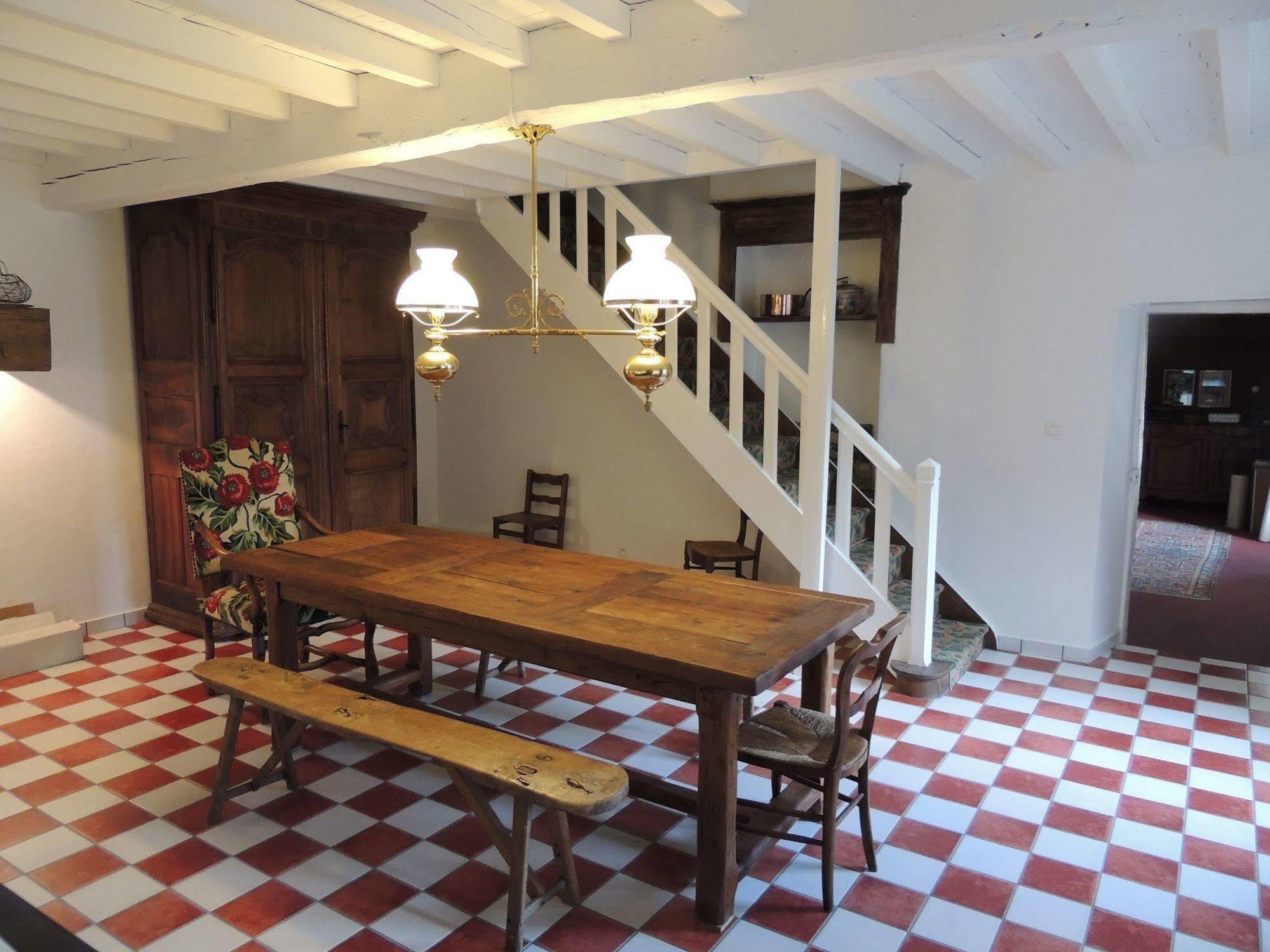 Chez Jacotte Et Elia Bed & Breakfast Saint-Galmier Exterior foto
